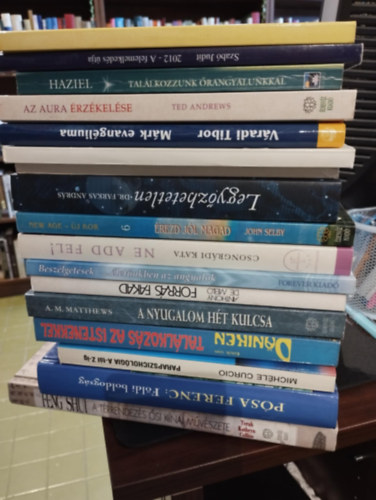 Szab Judit, Silva, J.-Stone, R., Ted Andrews, Haziel, Vradi Tibor, Aranyi Lszln, Terah Kathryn Collins, Schmidtn Dr. Holl Erzsbet, Dr. Farkas Andrs, John Selby, Csongrdi Kata, Mark - Eztria knyvcsomag 17 darabos KNYVMENT AJNLAT: 2012 - A felemelkeds tja, Agykontroll mesterfokon (nem csak) az zleti letben , Az aura rzkelse , Tallkozzunk rangyalunkkal, Mrk evangliuma a szellemtudomny fnyben,