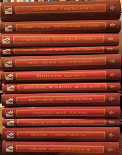 Jókai Mór, Cholnoky László, Kosztolányi Dezső, Rákosi Viktor, Arany János, Heltai Gáspár, Petőfi Sándor, Godzsu Elek, Gárdonyi Géza, Ambrus Zoltán, Lovik Károly - 13 cím 12 kötetben "A magyar irodalom remekei II. sorozatból