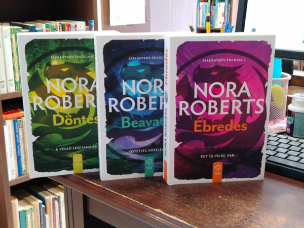 Nora Roberts - S�rk�nysz�v sorozat 1-3. �bred�s+Beavat�s+D�nt�s