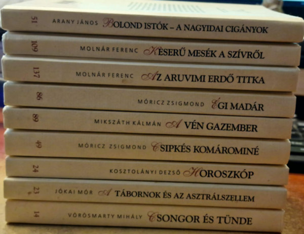 Molnár Ferenc, Móricz Zsigmond, Mikszáth Kálmán, Kosztolányi Dezső, Jókai Mór, Vörösmarty Mihály, Arany János - 9 db a Millenniumi könyvtár sorozat