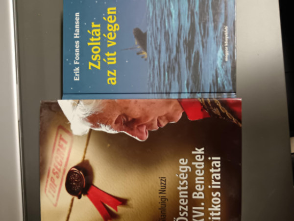 2db könyv :Zsoltár az út végén+Benedek titkos iratai