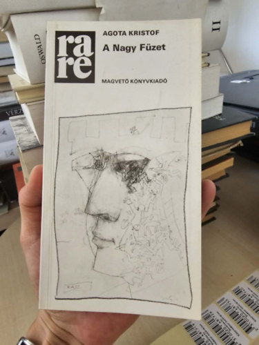 Agota Kristof - A Nagy Füzet - DEDIKÁLT PÉLDÁNY!