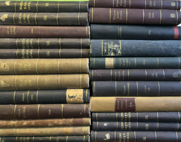 25 db évfolyam Magyar Könyvszemle évfolyam egybekötve (23 kötetben)