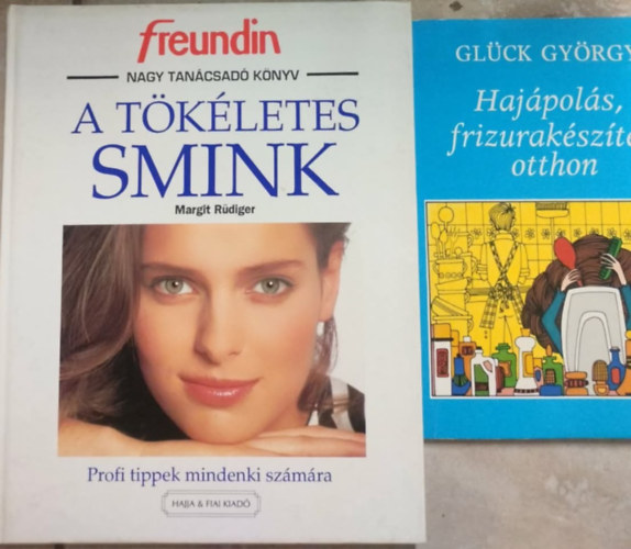 Gl�ck Gy�rgy - Haj�pol�s, frizurak�sz�t�s otthon + A t�k�letes smink (Profi tippek mindenki sz�m�ra)