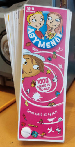 Editions Play Bac, Szcs Adrienn (SZERK.) - Agymenk: 1000 krds s vlasz 10-11 veseknek (pink)