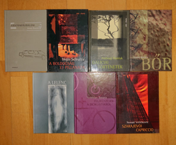 Nenad Velickovic, Jenny Erpenbeck, Svetislav Basara, Arnon Grünberg, Ingo Schulze, Andrej Blatnik, Andrej Stasiuk - 7 kötet a JAK Világirodalmi sorozatából: Galíciai történetek, Bőr, A boldogság 33 pillanata, Fantomfájdalom, feljegyzések a biciklistákról, A lelenc, Szarajevói capriccio