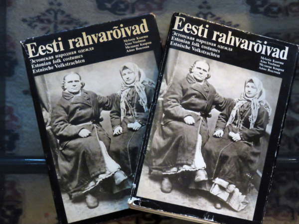 Melanie Kaarma, Aino Voolmaa, Mari Sumera - Eesti Rahvaroivad + Eesti Rahvaroivad: Rahvaroivaste valmistamisjuhend (szt npviselet)(2 ktet)