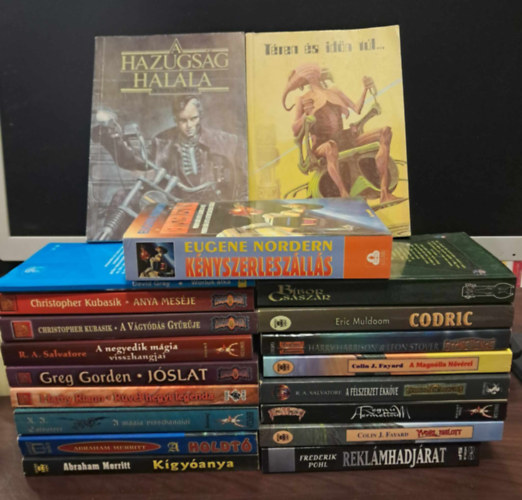 Nordern Eugene, Eric Muldoom, Harrison, Harry- Stover, Leon, Colin J. Fayard, R. A. Salvatore, Csigs Gbor, Frederik Pohl, David Gray, Christopher Kubasik, Greg Gorden, Harby Riann, Abraham Merritt - 20 db-os fantasy knyvcsomag: Tren s idn tl...+A hazugsg halla+Knyszerleszlls+Bbor Csszr+Codric+Stonehenge+A Magnlia Nvrei+
