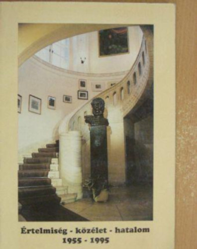 �rtelmis�g-k�z�let-hatalom