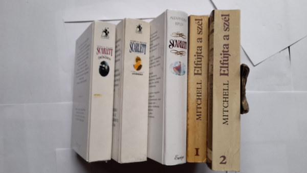 Margaret Mitchell, Alexandra Ripley, Audrey D. Milland - Elfújta a szél I-II. + Scarlett + Scarlett gyermekei + Scarlett örökében (4 mű)