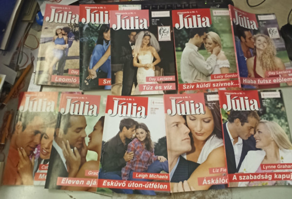 Alison Fraser, Day Leclaire, Lucy Gordon, Liz Fielding, Tbb szerz - 10 Jlia magazin (331-340) lapszmig: Mesevilg +Eleven ajndk +Eskv ton-tflen +skldk +A szabadsg kapuja +Hiba futsz ellem +Szv kldi szvnek.. +Tz s vz +Smink nlkl +Leoml falak
