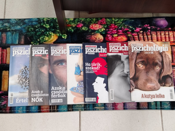 KÖNYVCSOMAG, 7 DB. Mindennapi Pszichológia Best Of - szórványszámok