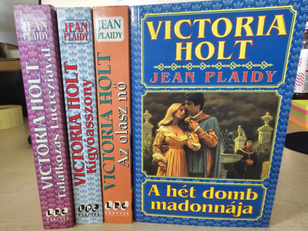 Victoria Holt (Jean Plaidy) - 4 db Victoria Holt (Jean Plaidy) knyvment ajnlat: Tallkozs Lucrezival, Kgyasszony, Az olasz n, A ht domb madonnja