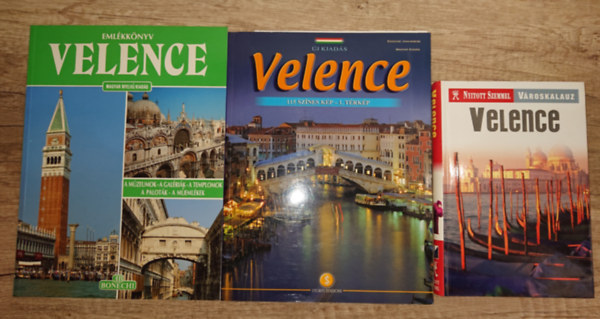 3 útikönyv Velencébe készülőknek: Velence - Nyitott szemmel, Velence emlékkönyv, Velence 115 színes kép - 1 térkép