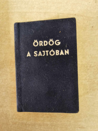 Varga Andrs (szerk.) - rdg a sajtban