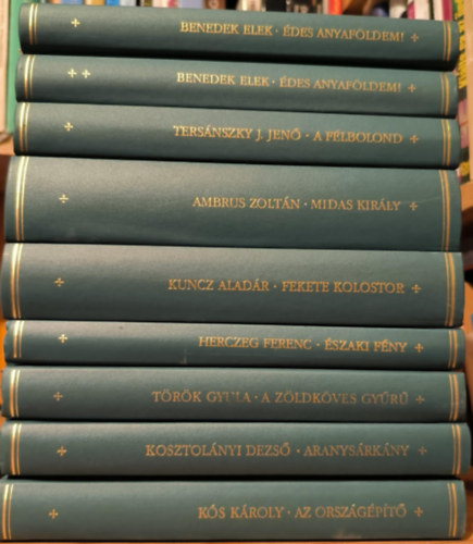 Kós Károly, Kosztolányi Dezső, Török Gyula, Herczeg Ferenc, Kuncz Aladár, Ambrus Zoltán, Tersánszky Józsi Jenő, Benedek Elek - 9 db Klub klasszikusok (8 mű 9 kötetben)