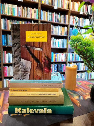 R�cz Istv�n (ford.), Harriet Beecher-Stowe, Erich Maria Remarque, Virginia Woolf, Alberto Moravia, Ernest Hemingway, Irving-Stone - Vil�girodalom k�nyvcsomag 7 darabos K�NYVMENT� AJ�NLAT: Kalevala, Tam�s b�tya kunyh�ja, Szerelem �s hal�l �r�ja, Orlando, A megalkuv�, Az �reg hal�sz �s a tenger, A napsug�r fia