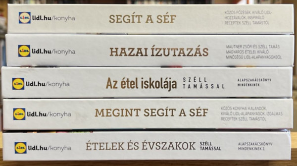 Mautner Zs�fi - Sz�ll Tam�s - 5 db Lidl szak�csk�nyv: Seg�t a s�f, Hazai �zutaz�s, Az �tel iskol�ja, Megint seg�t a s�f, �telek �s �vszakok