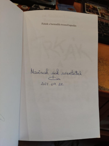 Turcsányi Sipos Éva, Dr. Gazdag László - Firkák a harmadik évezred hajnalán (A korona és más igaz történetek)