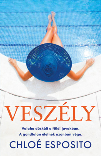 Chloe Esposito - Veszly