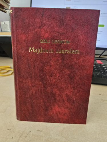 Szili Leontin - Majdnem szerelem
