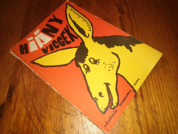 T�bb szerz� - Hi�nyvicccek Sz�nj�tsz�k kisk�nyvt�ra 113.