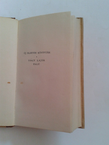 Nagy Lajos - Falu (Új Elzevir Könyvtár)