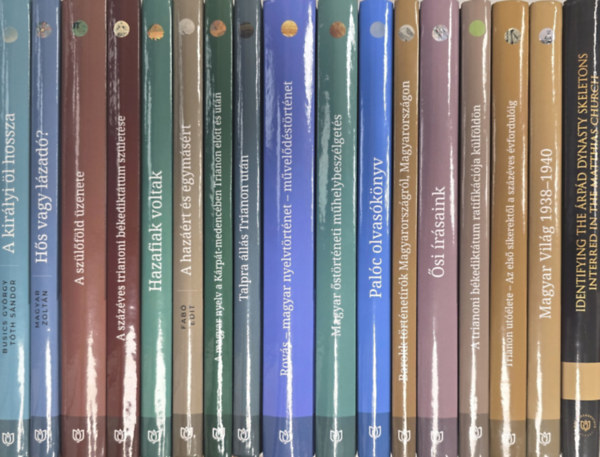 Busics György, Tóth Sándor, Magyar Zoltán, Vajda András, Köő Artúr, Vizi László Tamás, Fabó Edit (szerk.), Pomozi Péter, Kása Csaba (szerk.), Zelliger Erzsébet, Neparáczki Endre, Fehé - 17 db Magyarságkutató intézet: A királyi öl hossza: Rekonstruálható-e az egykori hosszmértékegység?+ Hős vagy lázadó?+ A szülőföld üzenete+ A százéves trianoni békediktátum születése+ stb...