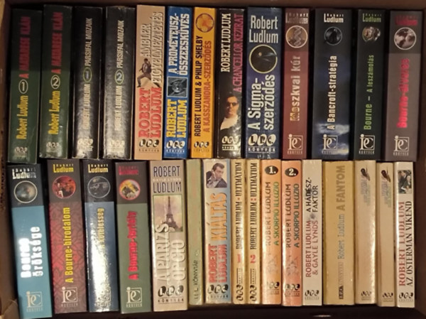 Robert Ludlum - 39 db Robert Ludlum reg�ny