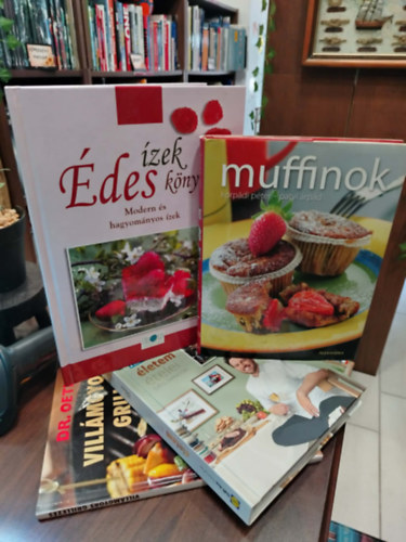 Dr. Oetker Sz�ll Tam�s Korp�di P�ter Patyi �rp�d Gabula Andr�s Halmos M�nika - K�NYVCSOMAG, 4 DB. GASZTRON�MIA. Vill�mgyors grillez�s, �letem �telei, Muffinok, �des �zek k�nyve