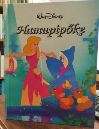 Bks Pl (ford.) - Hamupipke (Walt Disney)