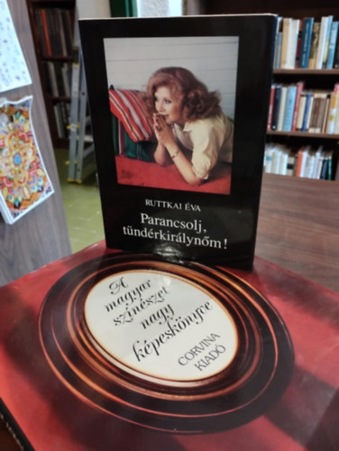 Cenner Mihly, Ruttkai va - Magyar sznhz knyvcsomag 2 darabos KNYVMENT AJNLAT: A magyar sznszet nagy kpesknyve,  Parancsolj, tndrkirlynm!