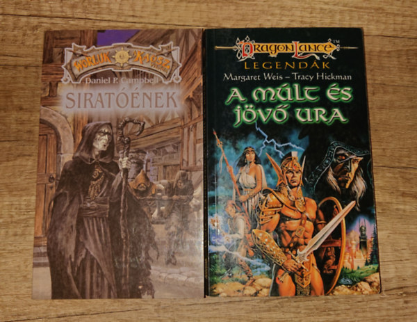 Daniel P. Campbell, Margaret Weis - Tracy Hickman - 2 fantasy azz ezredfordul�r�l: A m�lt �s j�v� ura, Sirat��nek
