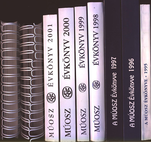 A Magyar Újságírók Országos Szövetségének évkönyve 1995-2003 (MÚOSZ Évkönyv)