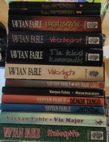 Vavyan Fable - Vavyan Fable csomag (11 ktet): lomhajsza I-II + Varzscsk + Vszbejrat + Tz kicsi kommands + Vakvgta + My fair lord + Mesemaraton + Dmon tang + Fattydal + Vis Major + Habospite