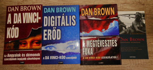 Dan Brown, Oliver Mittelbach - 3 Dan Brown nagyregény és egy kötet a könyveiről ajándékba: A Da Vinci-kód, Digitális erőd, A megtévesztés foka + Dan Brown könyveinek nyomában