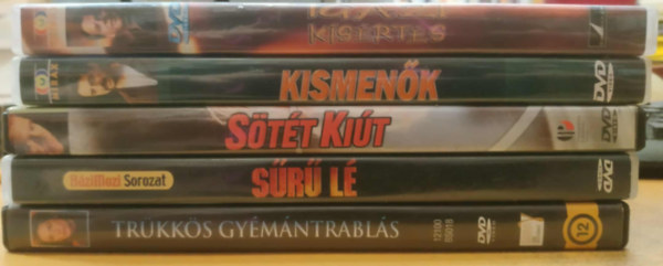 Joe Mantegna, Kiefer Sutherland, David Caruso, Val Kilmer, Michael Caine - 5 db amerikai krimi: Igazi k�s�rt�s + Kismen�k + S�t�t ki�t + S�r� l� + Tr�kk�s gy�m�nrabl�s
