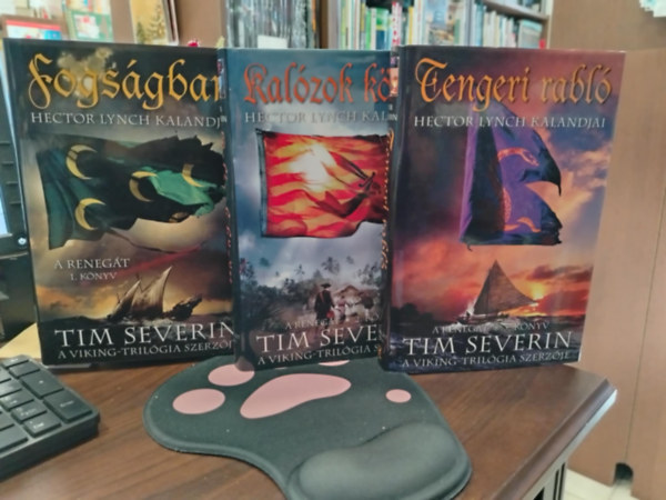 Tim Severin - A renegát 1-3. (Fogságban, Kalózok között, Tengeri rabló)