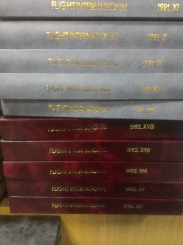 Flight International 1989 - 1996 m�jus (7�s f�l teljes �vfolyam 35 k�tetben)