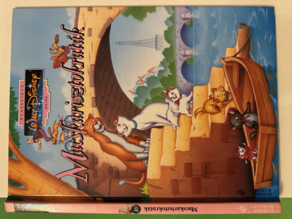 Macskarisztokraták - Klasszikus Walt Disney mesék 10.