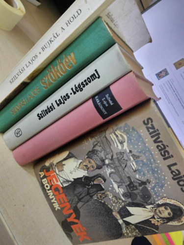 Szilvsi Lajos - 5db Szilvsi ktet, KNYVMENT AJNLAT: Bujkl a hold, Szkv, Lgszomj, Karcsony, Jegenyk-A Bojnyik