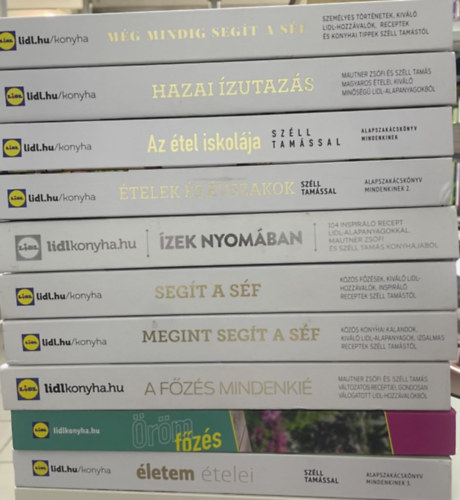 Mautner Zsfi, Szll Tams - 10 db. Lidl szakcsknyv:zek nyomban, A fzs mindenki, Hazai zutazs, Segt a sf, Megint segt a sf, Mg mindig segt a sf, Az tel iskolja, telek s vszakok, letem telei, rmfzs