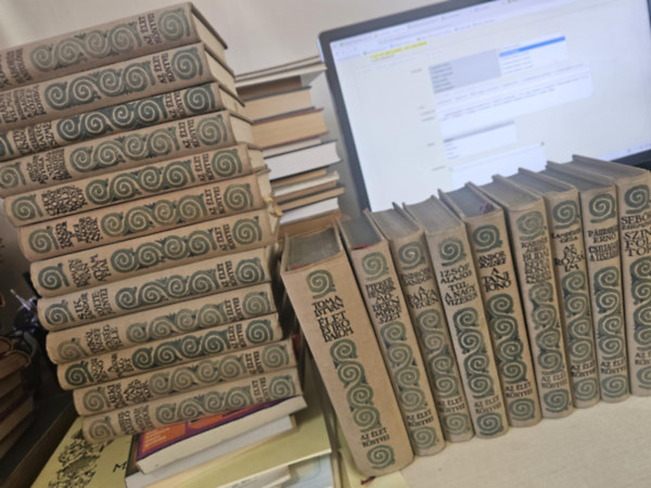 M�rkus-M�rki-R�kosi-Trik�l-S�k-Domonkos-Tak�ts-Cholnoky-Gr�f Andr�ssy-Peth�-Frakn�i-Gyulai-Tarczai-Kosztol�nyi, Izs�f Alajos, Andor J�zsef, K�rp�ti Aur�l, Lamp�rth G�za, P. �brah�m - Az �let K�nyvei (21 db. k�tet): Magyar gondok + Magyar k�z�pkor + A magyars�g�rt + Egys�g fel� + S�k S�ndor k�ltem�nyei + Aty�m fiai + R�gi magyar asszonyok + Kaleidoszk�p + A vil�gh�bor� probl�m�i + A szabads�gharc eszm�i + ..