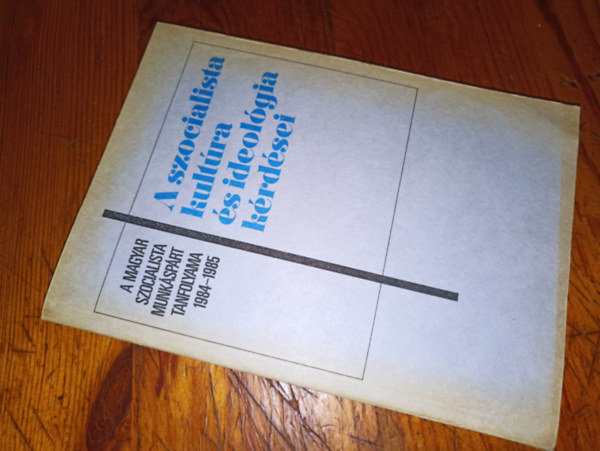 Tbb szerz - A szocialista kultra s ideolgia krdsei