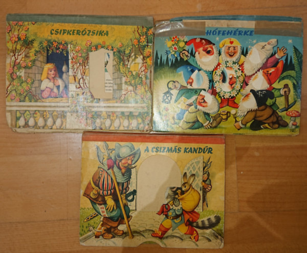 3db 3D-s klasszikus meseknyv: Hfehrke, Csipkerzsika, A csizms kandr