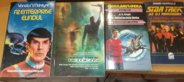 David Gerrold, J. M. Dillard, A. C. Crispin, Vonda N. McIntyre - 4 db Star Trek: Az Enterprise elindul + Nemezis + Az rkkvalsg rzje + Az emberisg nevben
