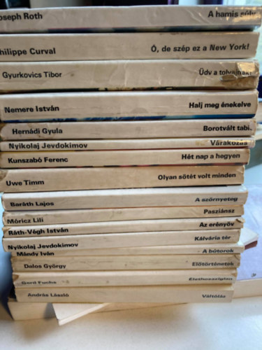 Joseph Roth, Dalos Gyrgy - 16 db a RARE sorozatbl: Vltlz,lethossziglan, Eltrtnetek, A btorok, Klvria tr, Az ernyv, Paszinsz, A szrnyeteg, Olyan stt volt minden, Ht nap a hegyen, Vrakozs, Borotvlt tabl, Halj meg nekelve, dv a to