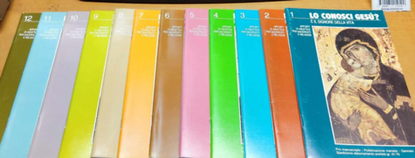 presso la casa di Nazareth - Lo conosci ges�? (Ismered J�zust?) Teljes 1983-as �vfolyam 12 db vall�si f�zet