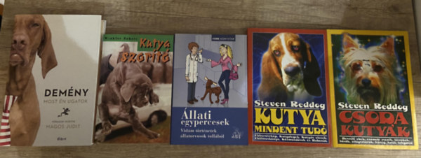 Magos Judit, Winkler Róbert, Steven Reddog - 5 db könyv tréfás kutyatörténetekkel - Demény - most én ugatok, Kutya mindent tudó, Csoda kutyák, Kutyaszorító, Állati egypercesek